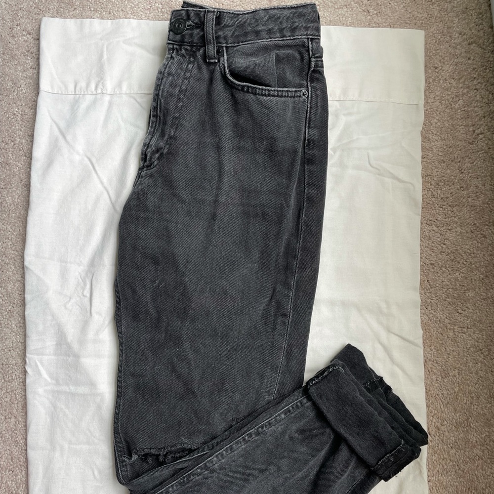 Urban Outfitters Ripped Mom Jeans Black, Size W25